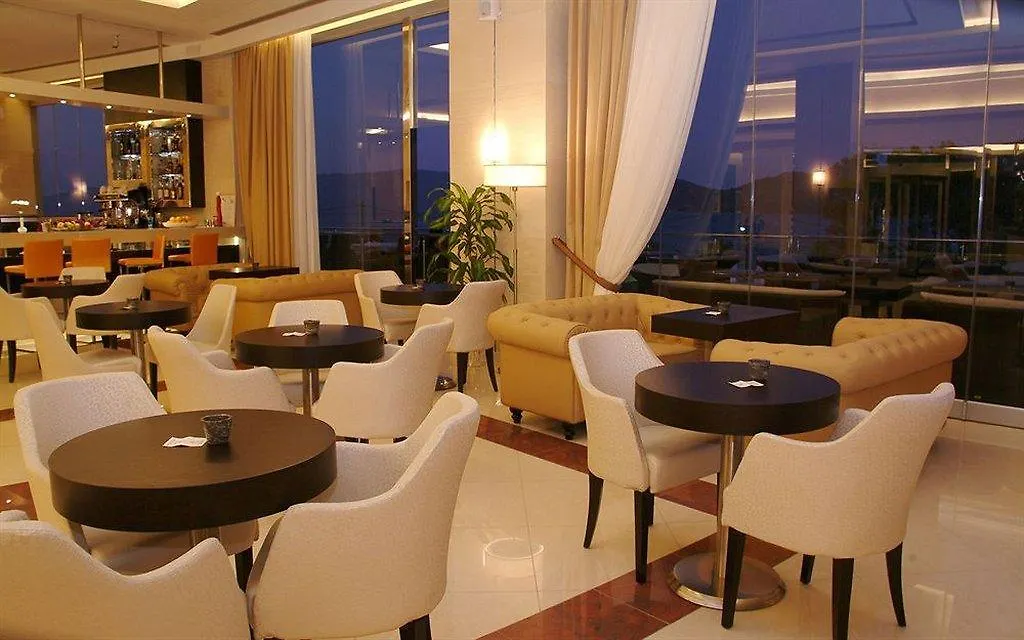 Otel Ionian Emerald Resort Karavomylos