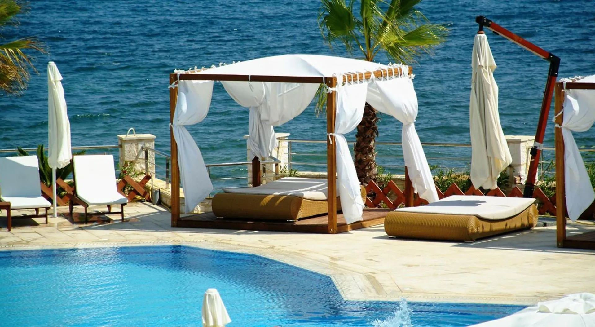 Otel Ionian Emerald Resort Karavomylos